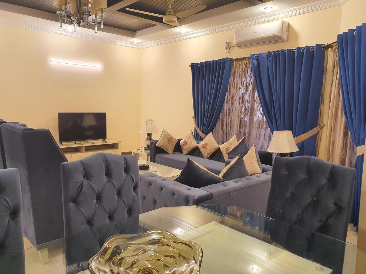 Royal Villa F-10/2 Islamabad Buitenkant foto